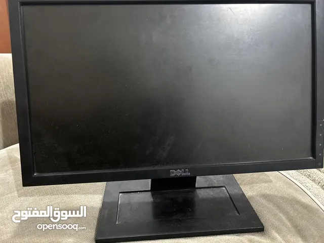 شاشه ديل مستعمله لحاله ممتازه ما تشكي من شي يجي معها سلكها بس التوصل واتس فقط