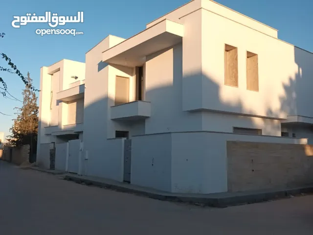 0m2 5 Bedrooms Villa for Sale in Tripoli Al-Sabaa