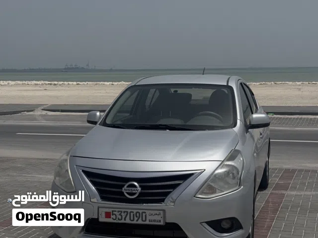 2016 نيسان صني SL