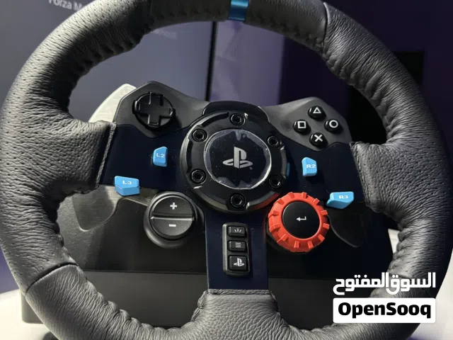 ستيرنج لوجيتك G29 نظييف جدا مع الجير و استعمال اقل من شهر