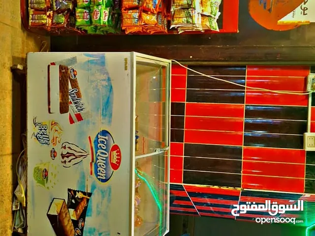 محل قهوة شارع الحصن للبيع مع العدة او فارغ