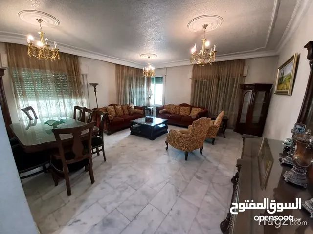 200 m2 3 Bedrooms Apartments for Rent in Amman Al Rabiah