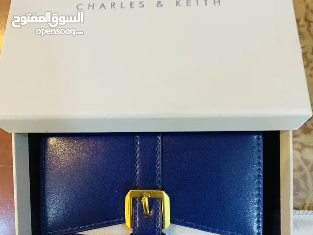 Brand New & Branded Ladies wallet (Charles and Keith) with box