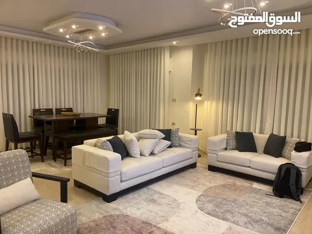 تفصيل و تركيب جميع انواع ستائر القماش التركية لنن وجميع انواع الستائر (زيبرا رول عامودي و معدنية)
