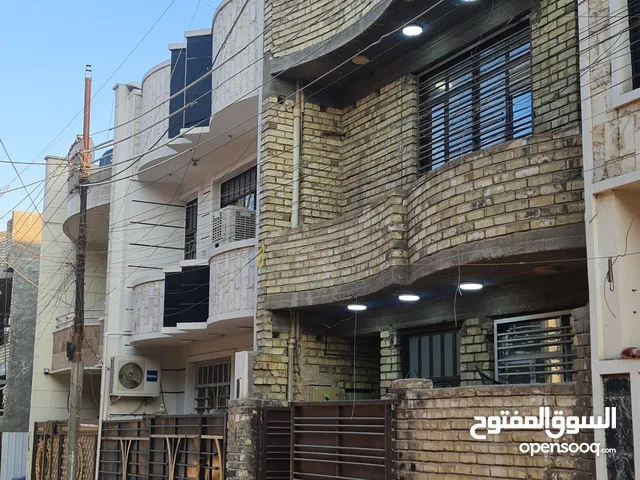 270 m2 5 Bedrooms Villa for Sale in Baghdad Dora
