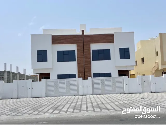 530 m2 5 Bedrooms Villa for Sale in Muscat Al Khoud