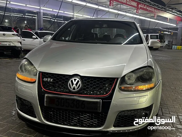 للبيع سياره جولف MK5 لدواعي السفر ... بيعه سريعه