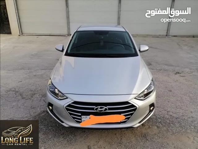 Sedan Hyundai in Amman