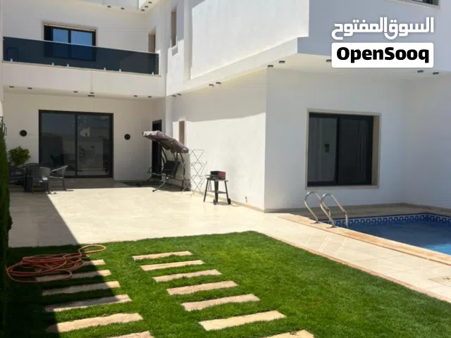 2 Bedrooms Chalet for Rent in Tripoli Al-Serraj