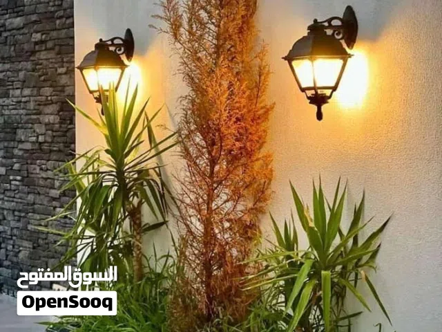 منزل من دورين وملحق للبيع في طريق المشتل