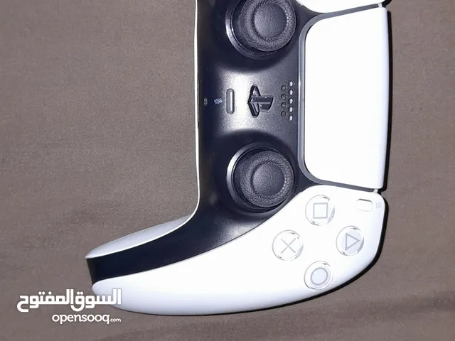 ps5 controllers  يد 5