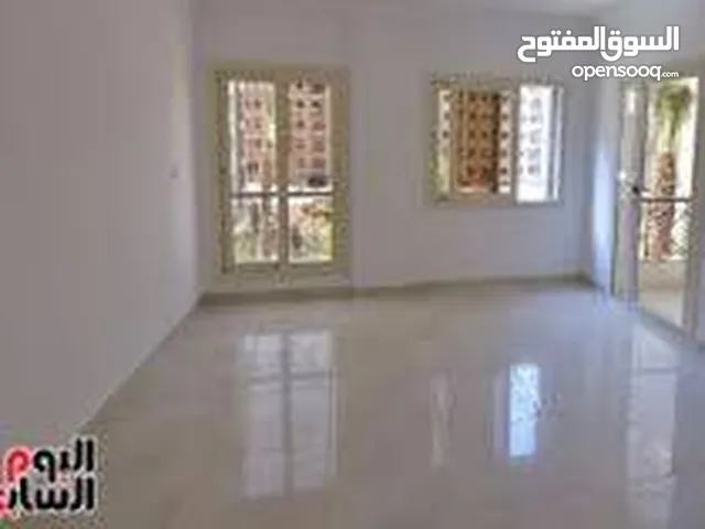 20 m2 4 Bedrooms Apartments for Rent in Aden Other