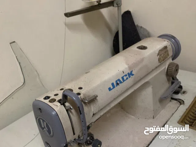 مكنة خياطة سنجر