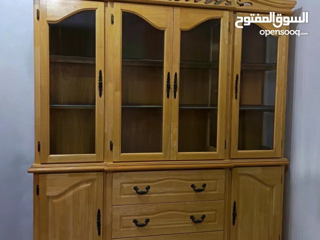 بوفيه بحالة ممتازة