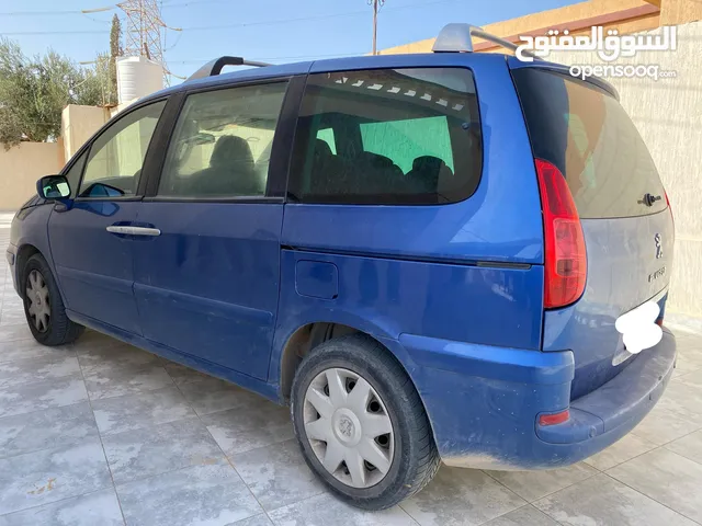 Used Peugeot 807 in Sabratha