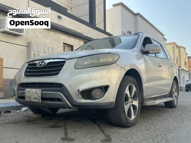 2012 هيونداي سنتافي Limited
