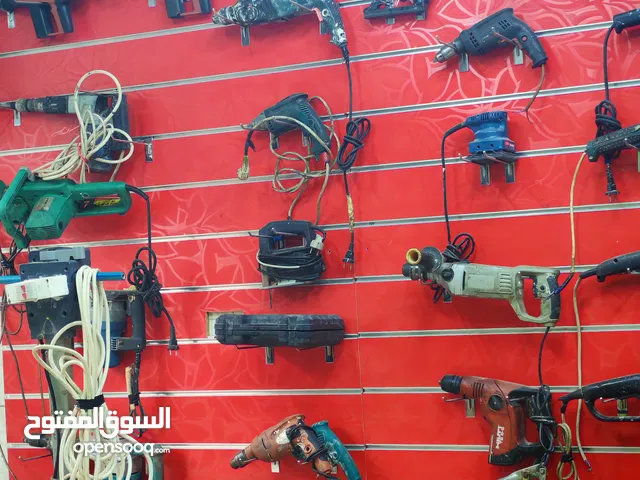 اجهزه كما هو مبين بالصور مستعمل منه الاصلي ومنه الصيني الجيد ماكنه غسيل سجاد غواطس ماء صواريخ درلات