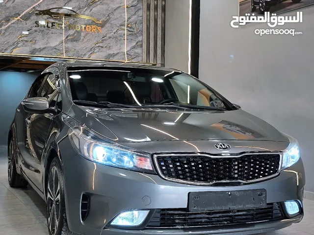 كيا سيراتو K3 ديزل بحاله الشركه بسعر مغري