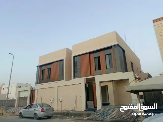 360 m2 More than 6 bedrooms Villa for Sale in Al Khobar As Sawari