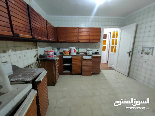 180 m2 4 Bedrooms Apartments for Sale in Alexandria Kafr Abdo