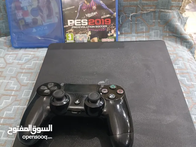جهاز بلي فور سلم مستعمل السعر 250 مع ثلاث اقراص GTA V PES 2019 FIFA20