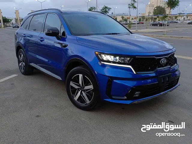 Used Kia Sorento in Tripoli