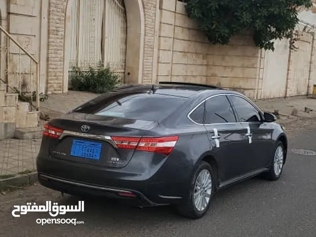 Used Toyota Avalon in Sana'a