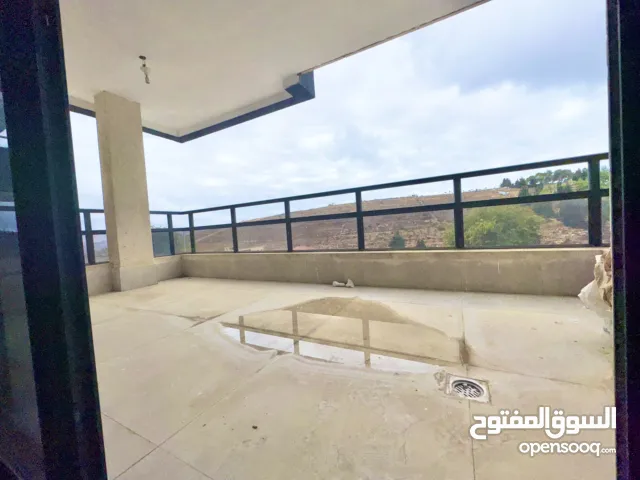 150 m2 3 Bedrooms Apartments for Sale in Ramallah and Al-Bireh Ein Munjid
