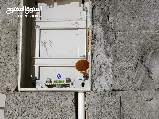 خدمات إنشائية ل تأسيس وتسليك الكهرباء