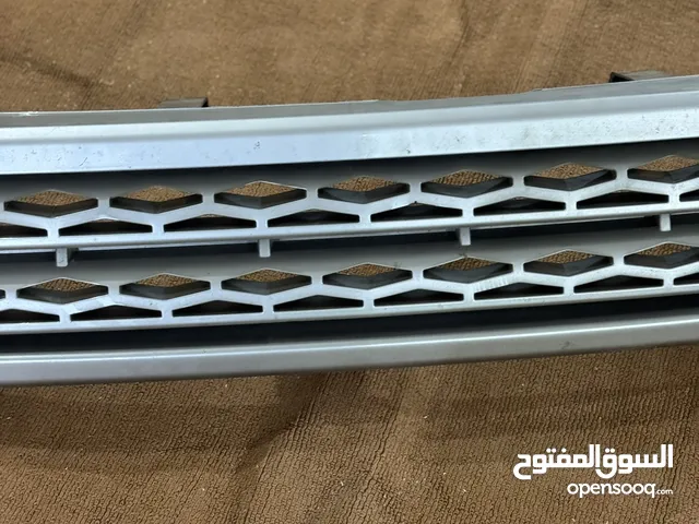 مسكرة وفنارات تيوتا fj شبه جدد للبيع