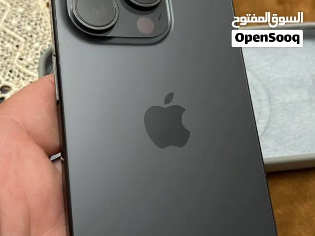 آيفون 13 برو رمادي بسعة 128 جيجابايت بحالة ممتازة مع شاحن