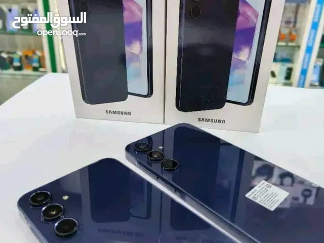 مستعمل ايام Samsung A55 5G رام 16 جيجا 256 مكفول بالشركة هدية كفر ولزقه وشاحن الاصلي متوفر توصيل