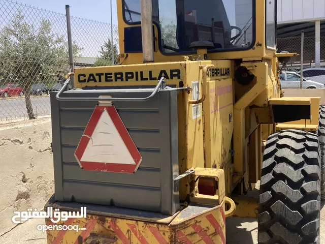 CATERPILLAR 910