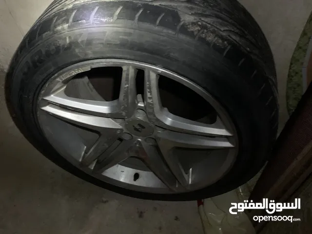 اطار سيارة سيارة 255/45/18