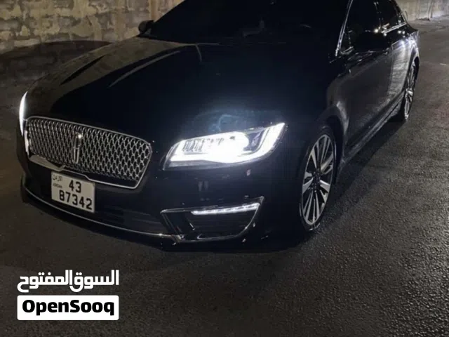 2017 لينكولن MKZ Premiere
