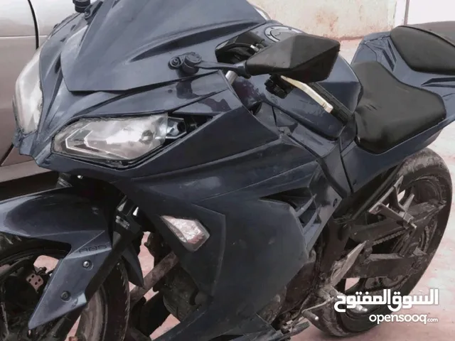كوازاكي نينجا 350 للبيع