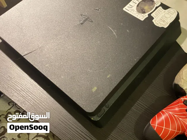 PS4 slim (include controller and games)