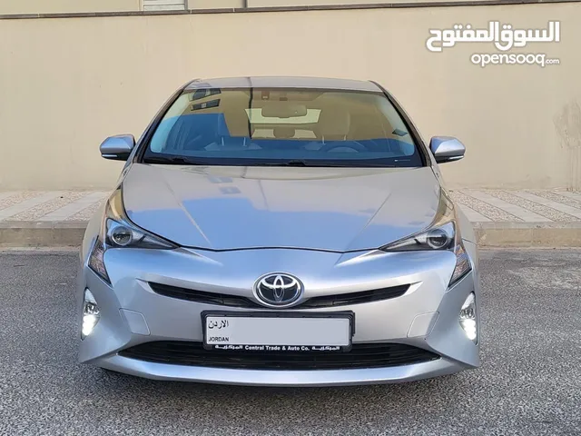 Used Toyota Prius in Amman