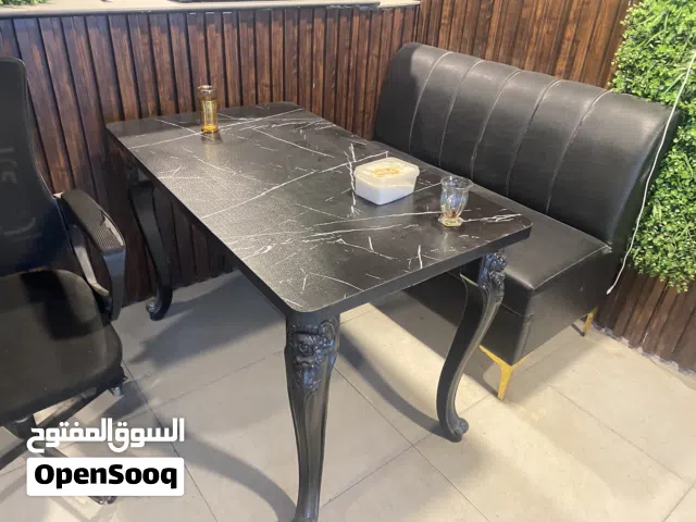 مطعم متكامل لبيع
