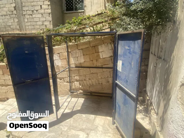 عدت سوبر ماركت للبيع
