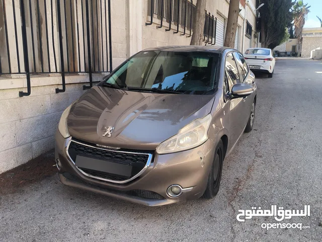 Used Peugeot 208 in Amman