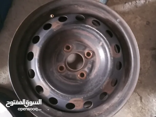 جنط كورولا 2005 الاصلي