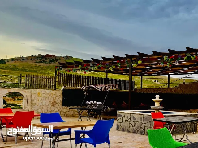 2 Bedrooms Chalet for Rent in Zarqa Graisa