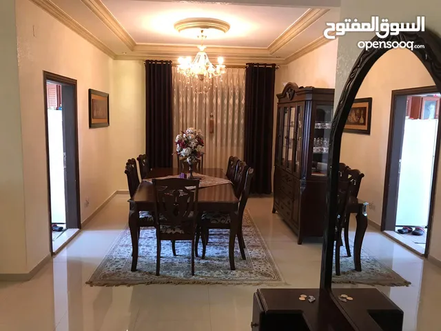 160 m2 3 Bedrooms Apartments for Rent in Irbid Hay Al Worood