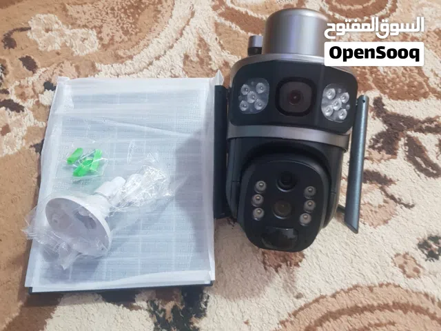كاميرا مراقبة بالطاقة الشمسية
