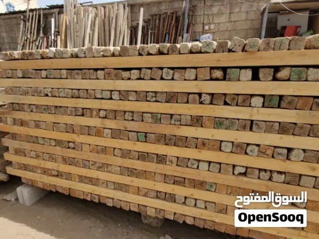 خشب سويدي مستخدم وجاكات وقمط وسقائل وعصافير للبيع وزراجين و ونشات تطلوع مواد و هزاز حق صبة