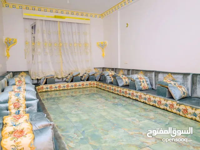 200 m2 4 Bedrooms Apartments for Rent in Sana'a Asbahi