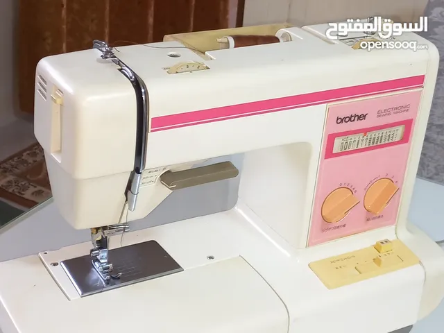 مكينة خياطة مامستعمله  نوع كومبال