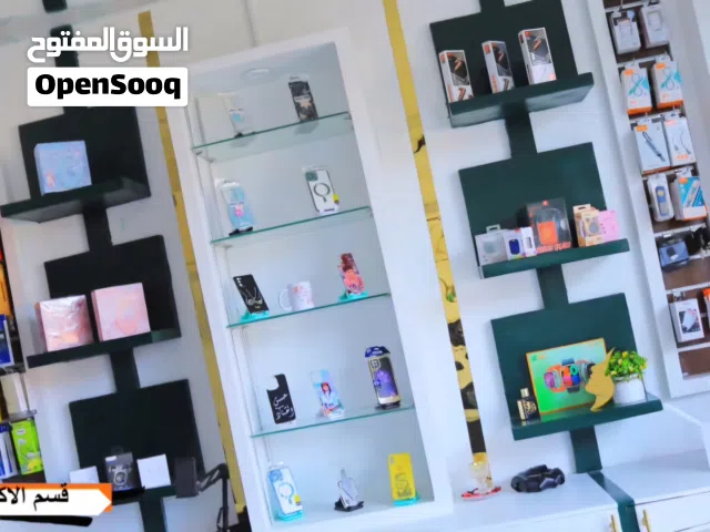 بيع ديكور محل جوالات مع قسم الصيانة