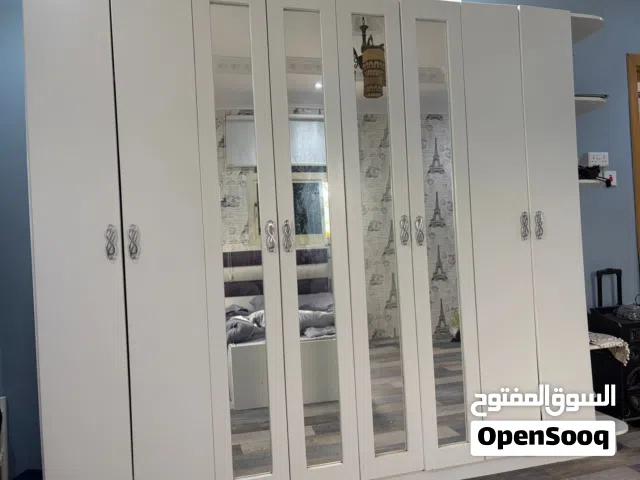 غرفه نوم بحاله ممتازه